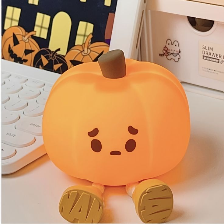 Pumpkin Night Light, 3 Level Dimmable LED Nursery Nightlight,Cute Bedside Lamp for Kids, Rechargeable Pumpkin Lamp for Girls Boys Room Decor , Silicone Baby Kids Night Light