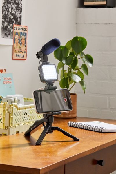 Smartphone Microphone Light Kit